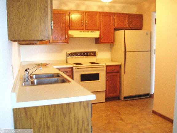 2nd image of 6615 Lake Shore Dr S APT 906