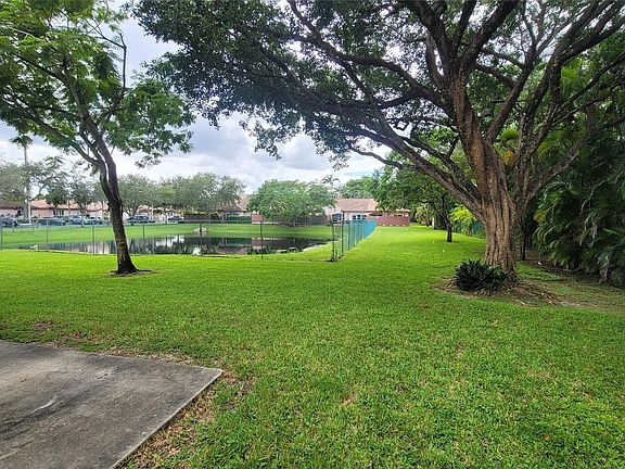 4th image of 3131 NW 85th Avenue