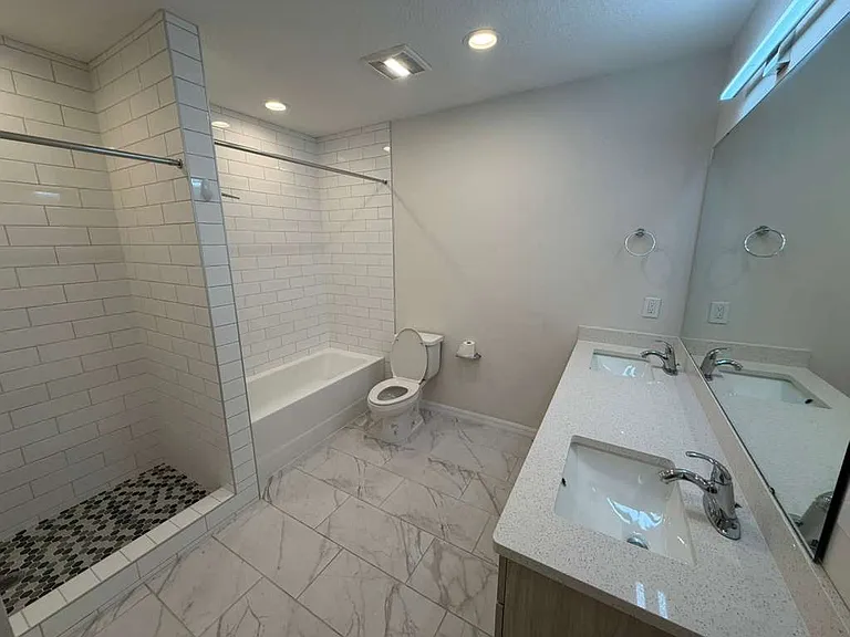 2124 Penny Ln — Photo 13