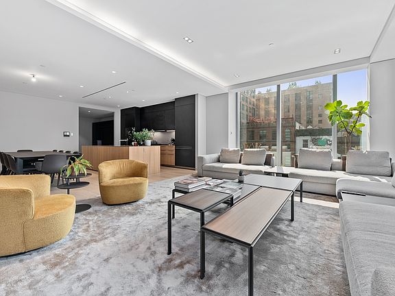 3rd image of 515 W 29th St APT 5S