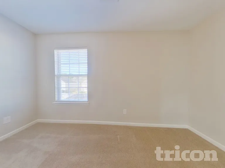 430 Grand National Ln — Photo 12