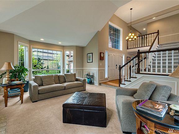 Another look at how the living room flows and the large garden windows