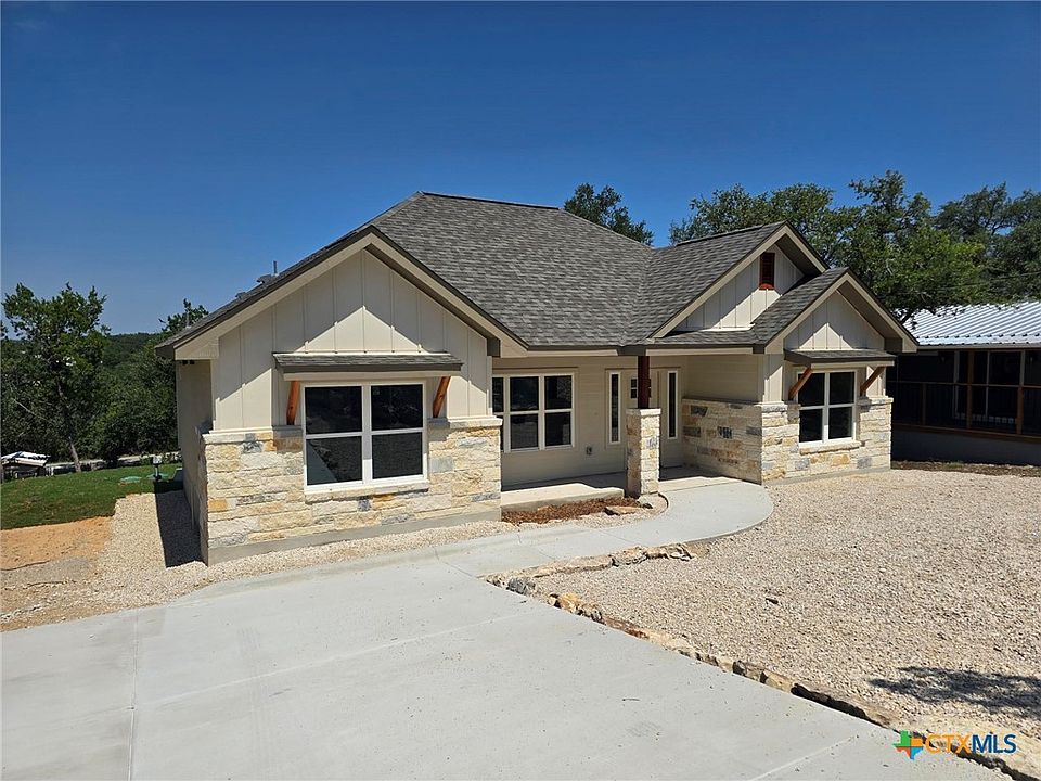 1st image of 1645 Pecan Cir