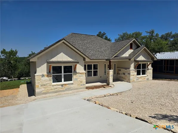 1645 Pecan Cir, Canyon Lake, TX 78133