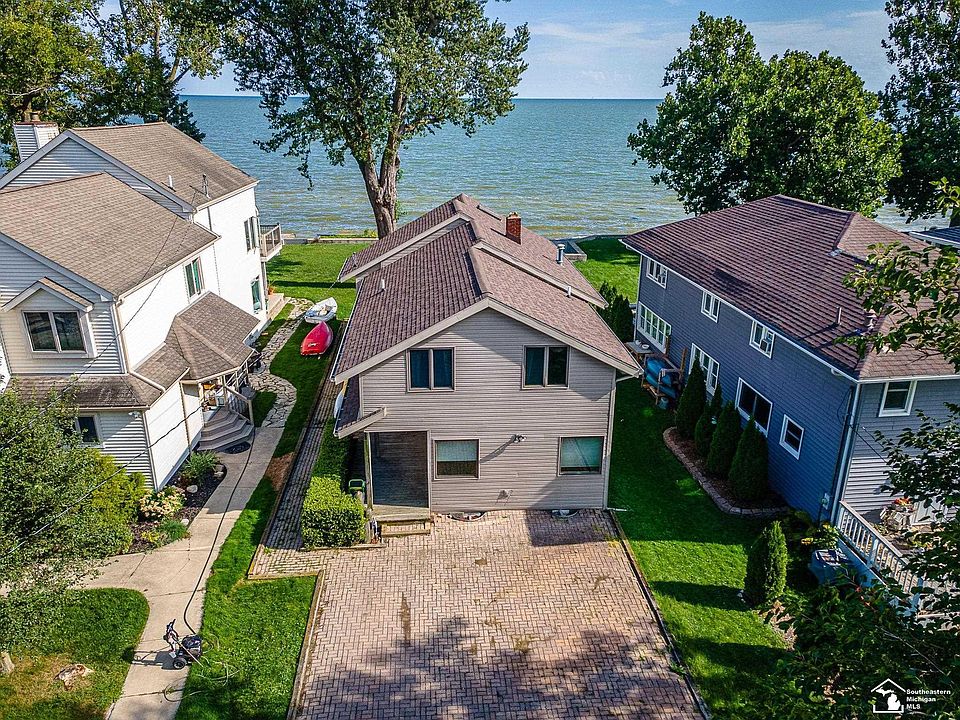 1st image of 3360 Lakeshore Dr