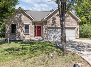 2474 E Squire Rd, Lake Sherwood, MO