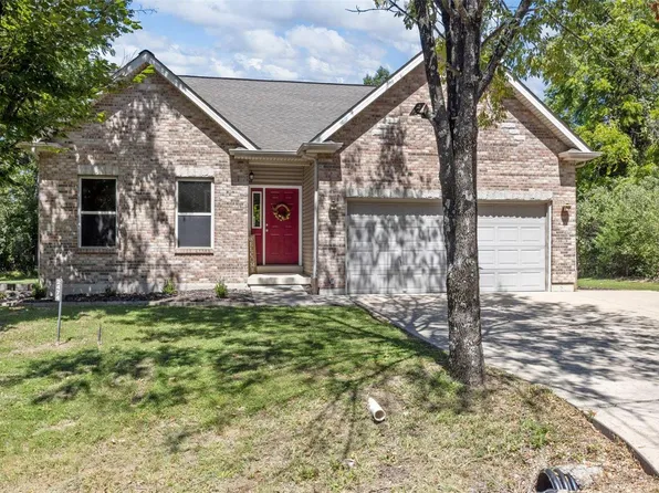 2474 E Squire Rd, Lake Sherwood, MO 63357