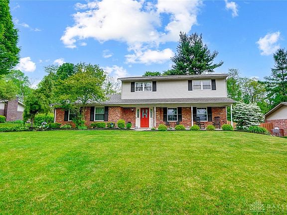 4th image of 1975 Highland Meadows Dr