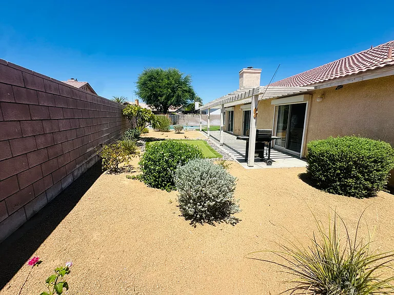 78780 Birchcrest Cir — Photo 28