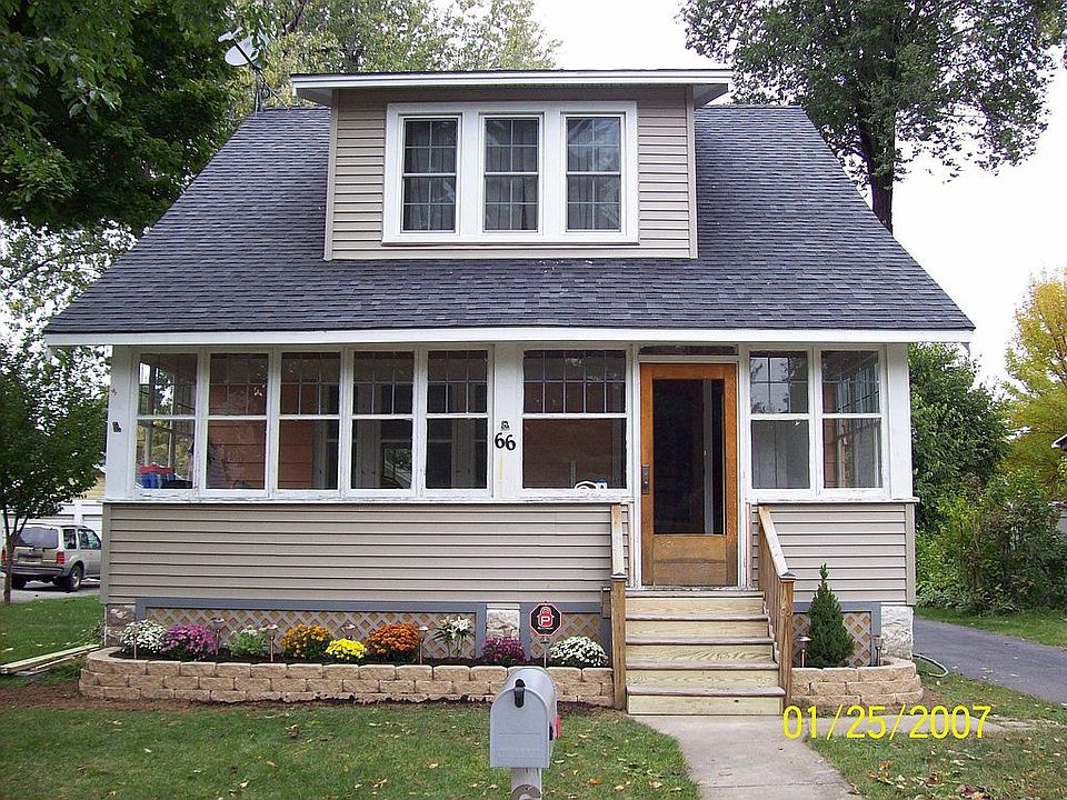 Landscaping completed Fall of 09