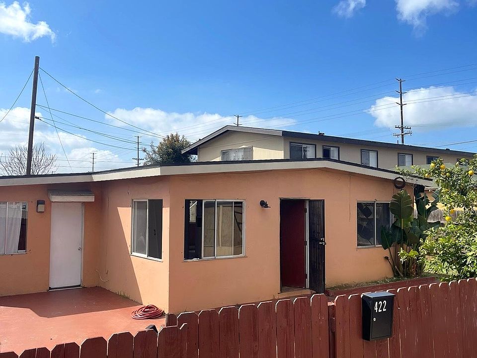 1st image of 422 Rose Dr