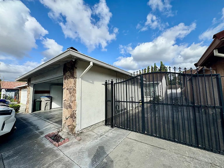 2130 Nottoway Ave — Photo 15