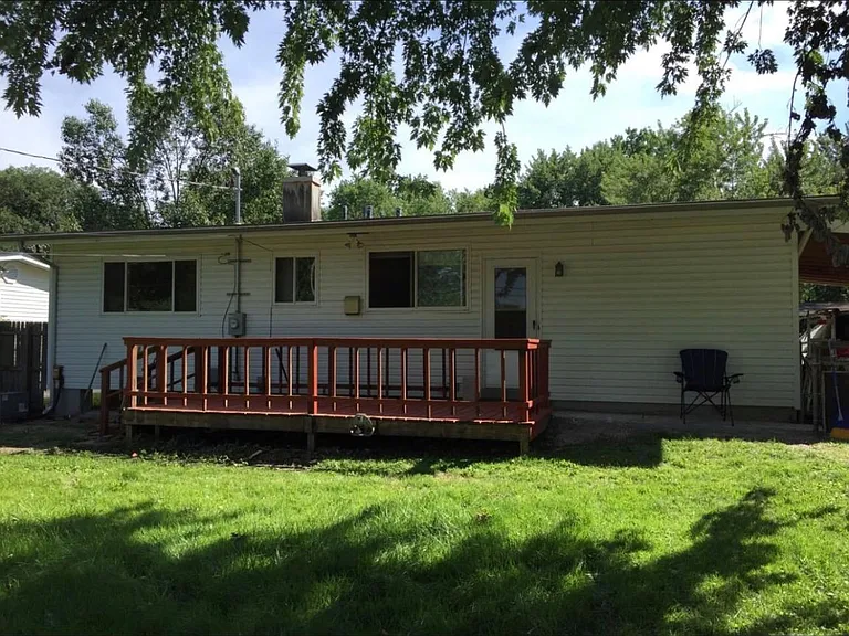 775 Manresa Ln — Photo 7
