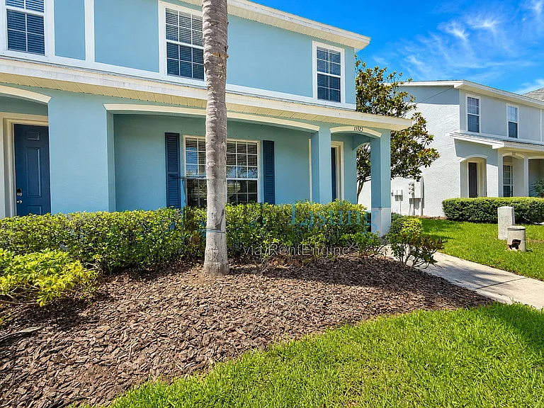 11525 Declaration Dr — Photo 2