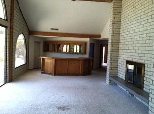 1200 E Olive Ave, Porterville, CA 93257