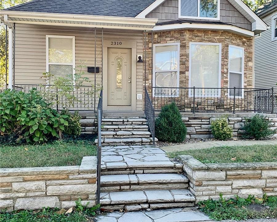 1st image of 2310 Delmar Ave