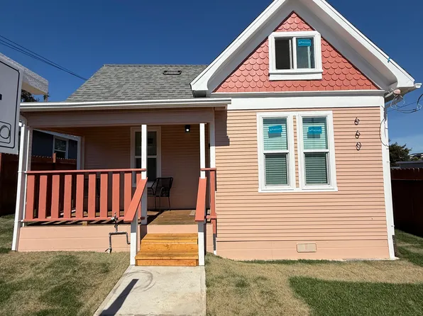 660 David Ave #A, Monterey, CA 93940