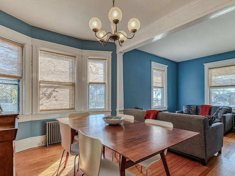 Dining area into living room