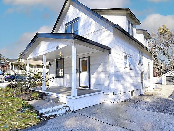 3rd image of 2522 W 47th Ave