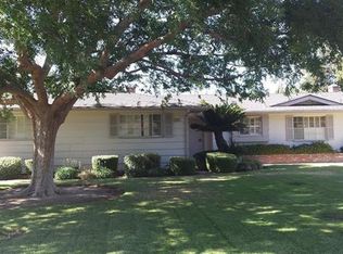 1126 W Morris Ave, Fresno, CA 93711