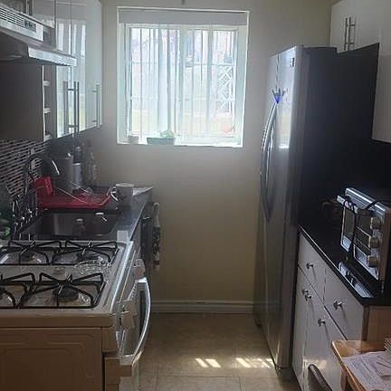 5th image of 1236 E 82nd St APT 69