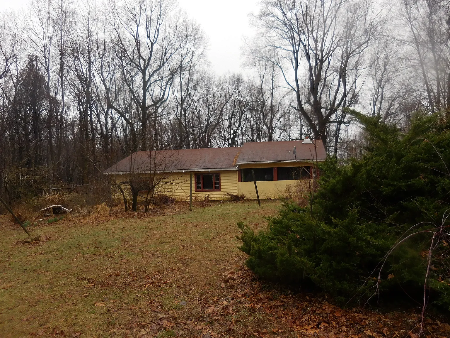 821 E Rock Rd photo 1