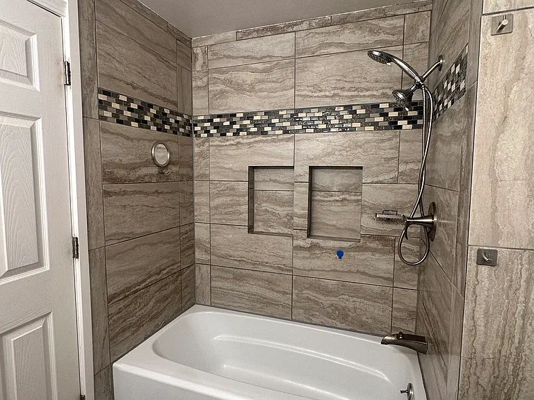 219 Thayer Dr — Photo 9