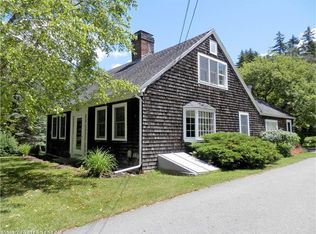671 River Rd, Saint George, ME 04860