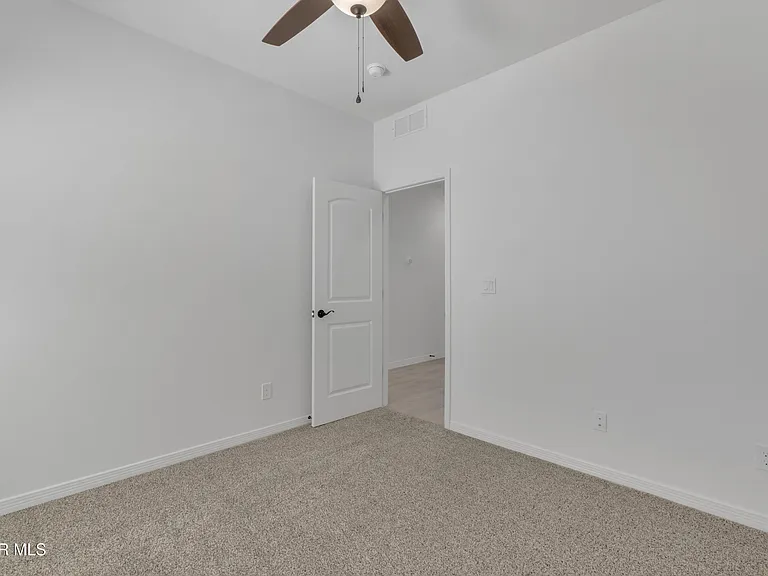 14936 Hill Ridge Ct — Photo 25