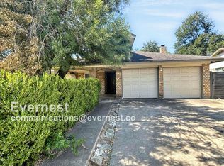 2701 Deeringhill Dr, Austin, TX 78745