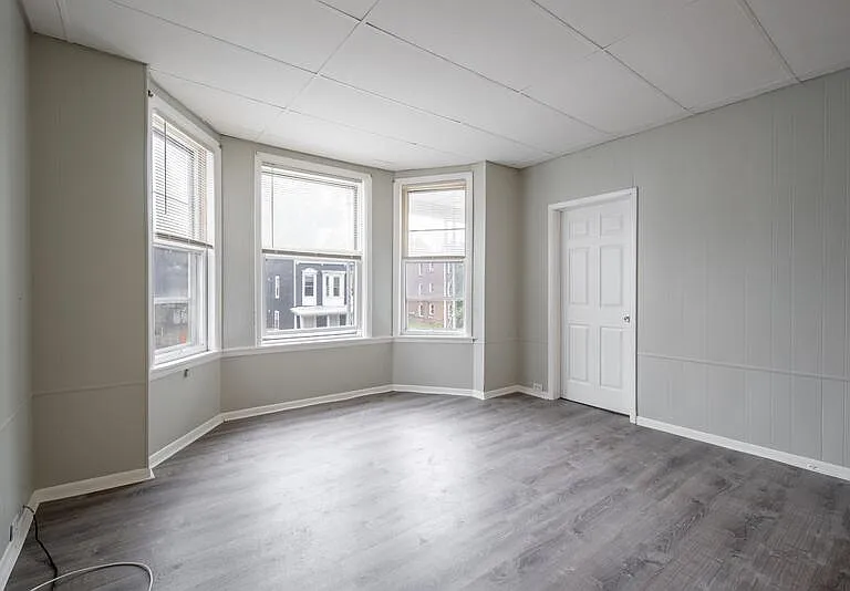 140 5th Ave #2 — Photo 9