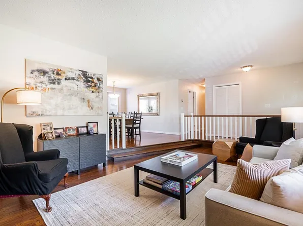 4628 207a St, Langley, BC V3A 5N3