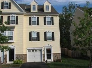 335 Girard Ave, Glenside, PA 19038