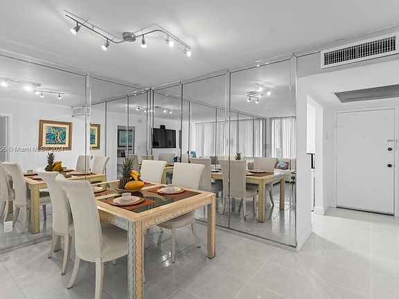 3rd image of 2030 S Ocean Dr APT 2202