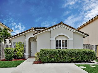 21441 SW 88th Ave, Cutler Bay, FL 33189