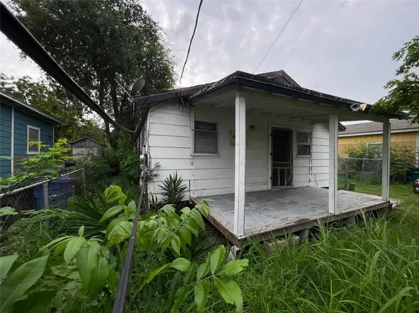 317 Cheyenne St, Corpus Christi, TX 78405