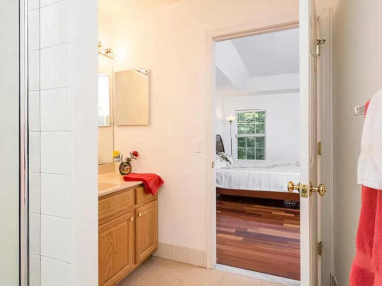 28 Sutton Ct — Photo 23