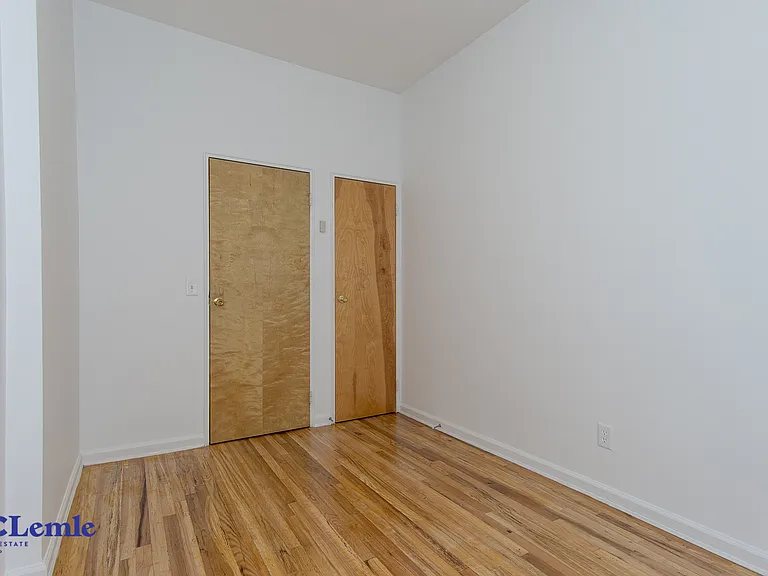 216 E 83rd St #4RW — Photo 5