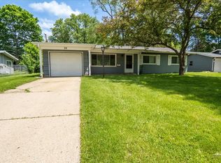 28 Hampton Rd, Montgomery, IL 60538
