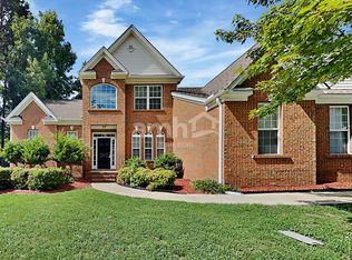 540 Kingsmoor Dr, Simpsonville, SC 29681