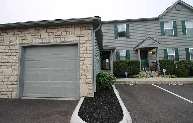 702 Parkgrove Way — Photo 1
