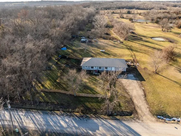 400 NW 1601st Rd, Kingsville, MO 64061