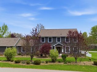 117 S Skytop Rd, Edinboro, PA 16412