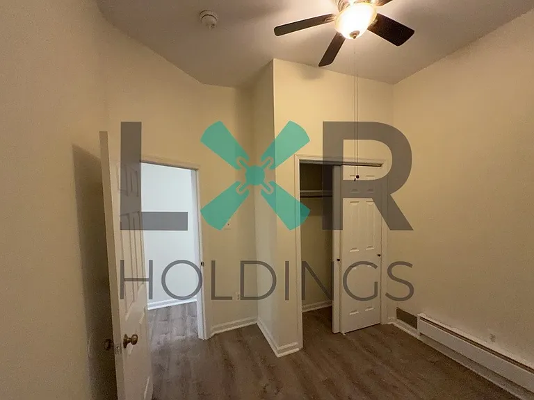 1841 W Erie Ave #1 — Photo 9