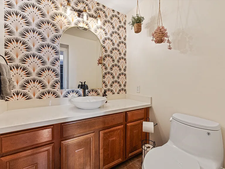 9 Heritage Ct — Photo 18