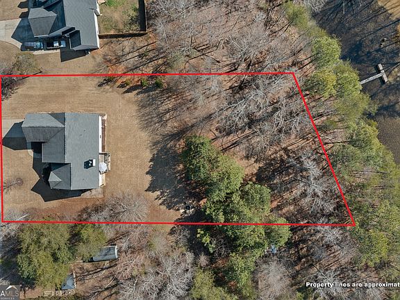 3rd image of 5831 Ridgedale Ct