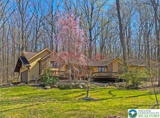 2330 Wood Ln, Allentown, PA 18103