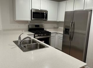 988 Oak Mist Ln, Magnolia, TX 77354