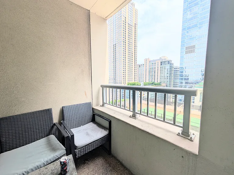345 N Lasalle St #1805 — Photo 19