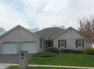890 Sunrise Cir, Harrisburg, PA 17111